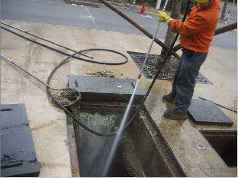 辉县池底污泥如何清理