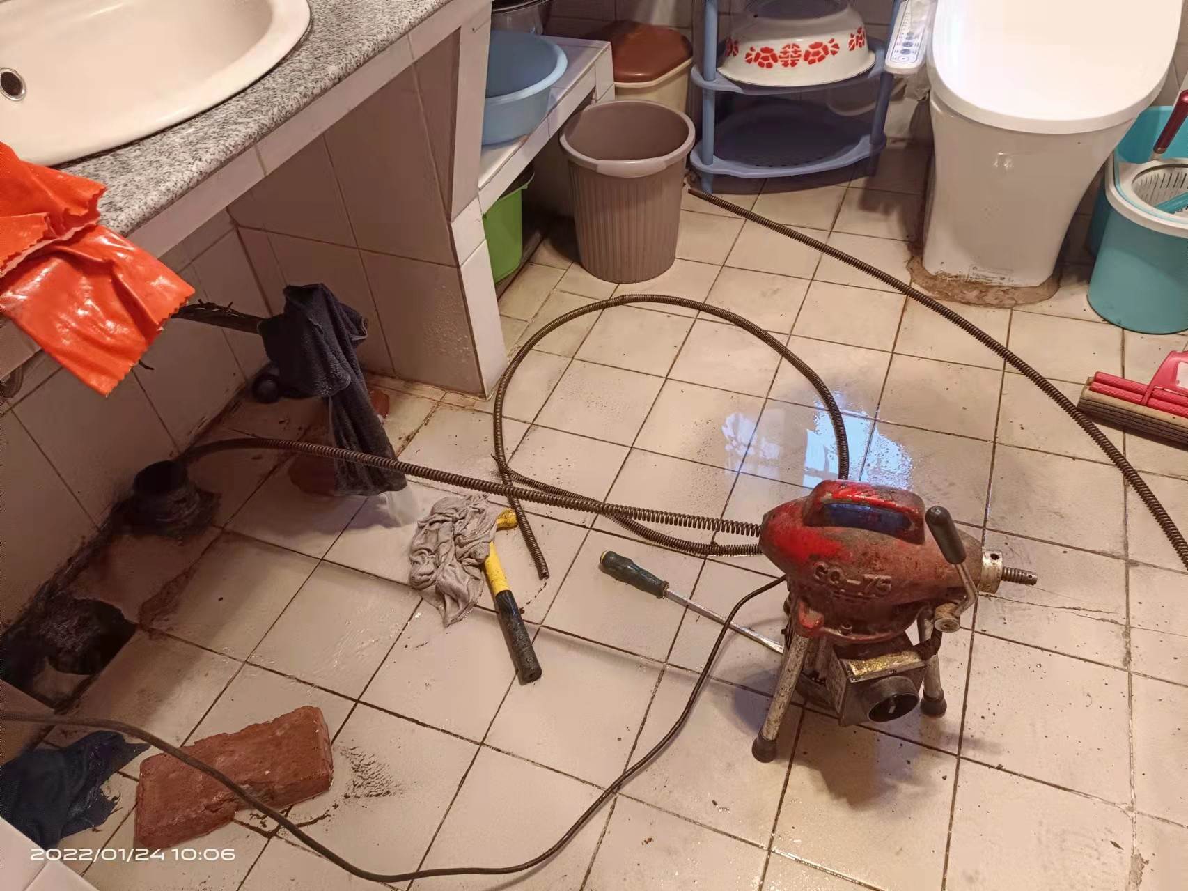 辉县疏通厨房下水道，地漏疏通